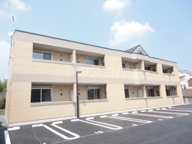 18/20 駐車場