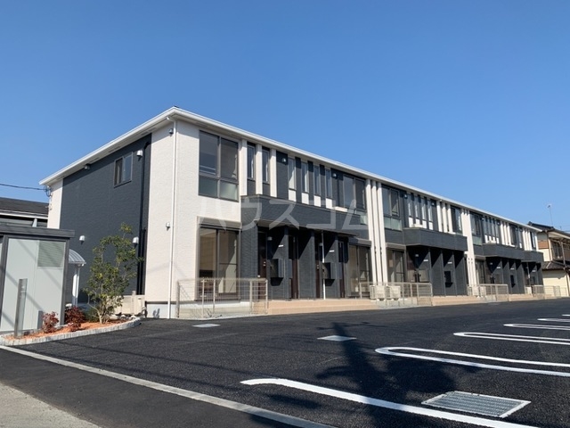 2/4 駐車場