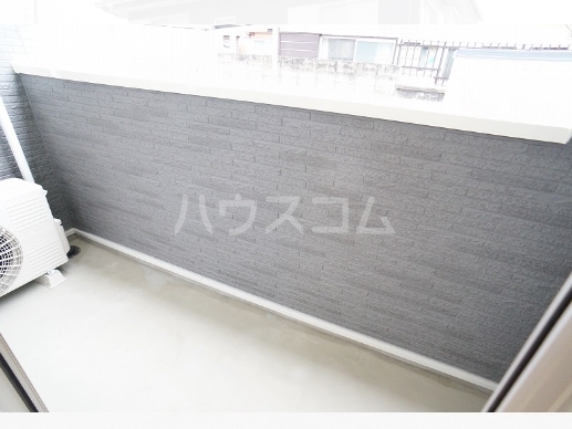 13/29 バルコニー