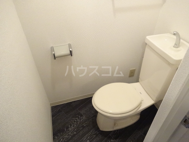 13/30 トイレ