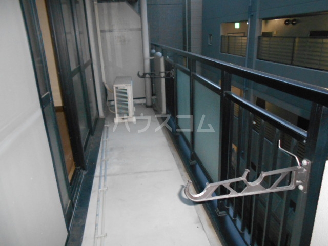 13/30 バルコニー