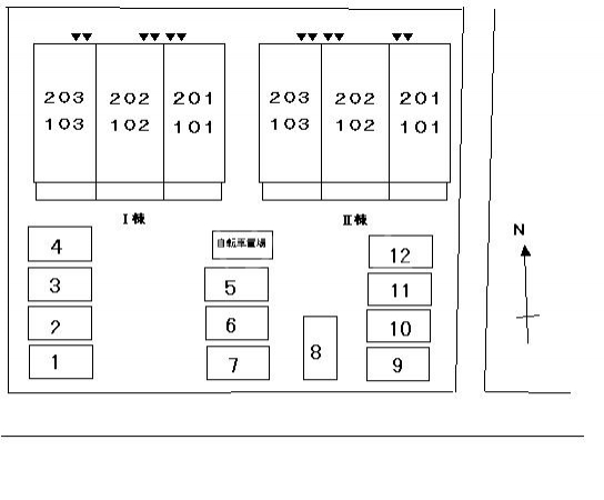 16/22 エントランス