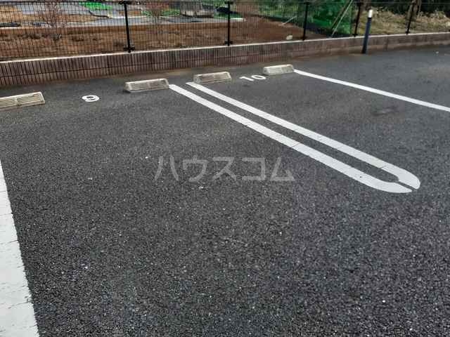 21/30 駐車場