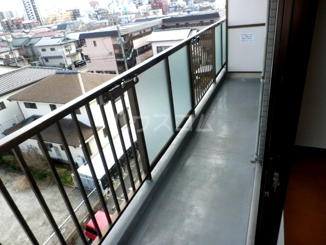 17/30 バルコニー