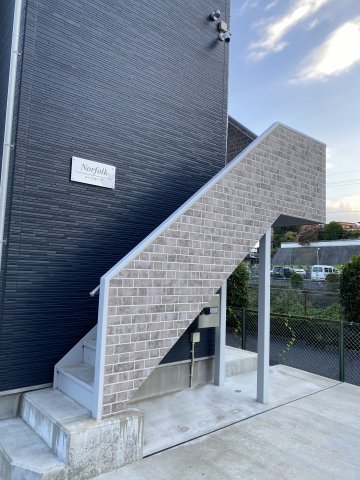 21/29 エントランス