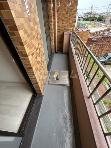 19/30 バルコニー