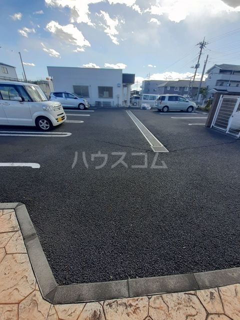 15/24 駐車場