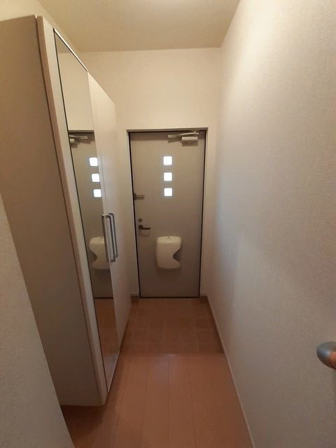 6/25 玄関