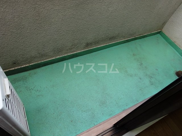 19/28 バルコニー