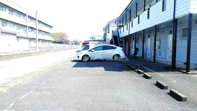 2/10 駐車場
