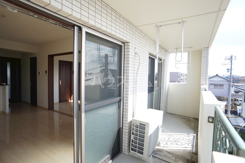 20/30 バルコニー