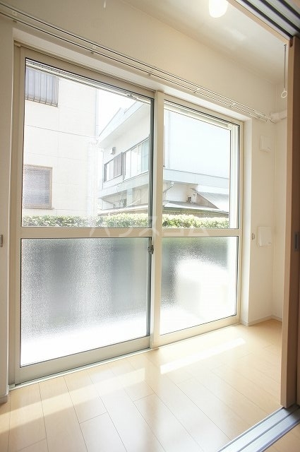 20/30 バルコニー