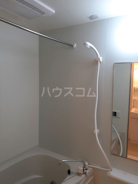 14/30 浴室