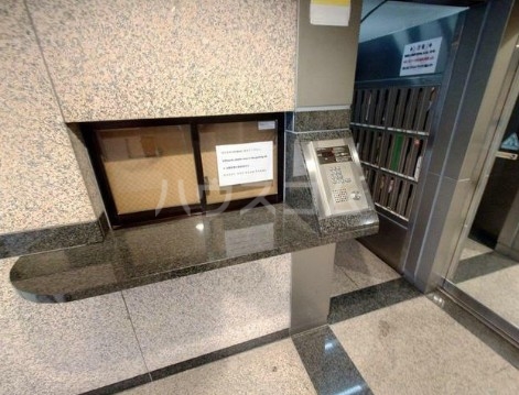 16/24 エントランス