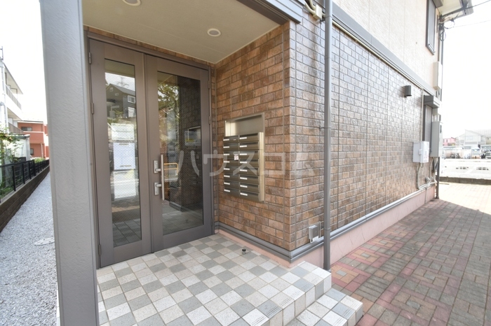 3/8 エントランス