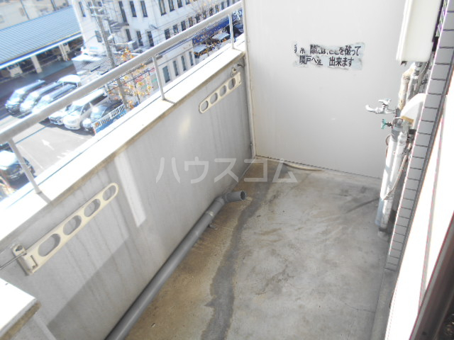 19/30 バルコニー