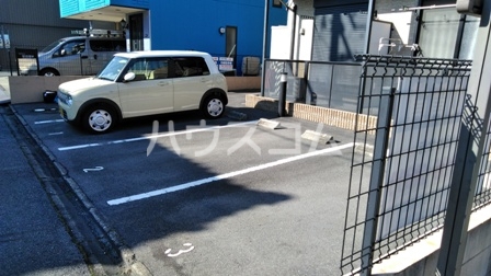 22/30 駐車場
