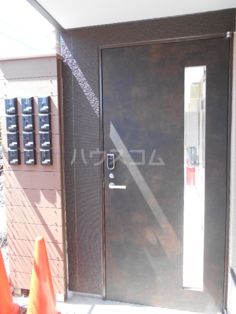 29/30 エントランス