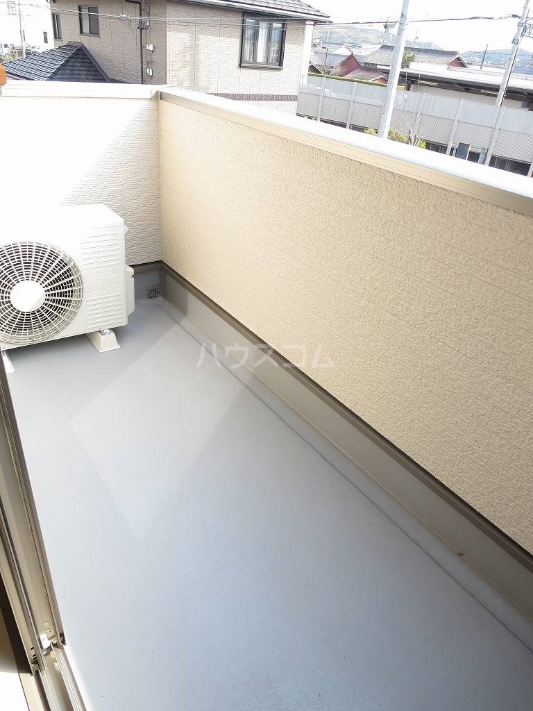 13/21 バルコニー