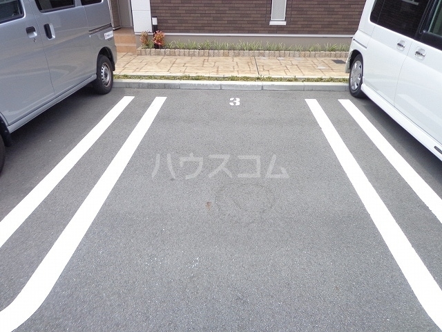 15/30 駐車場