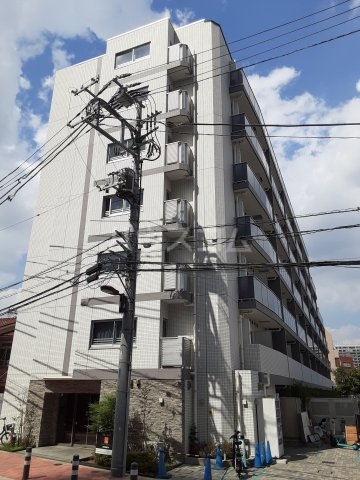 プレール・ドゥーク新宿Ｗｅｓｔの外観