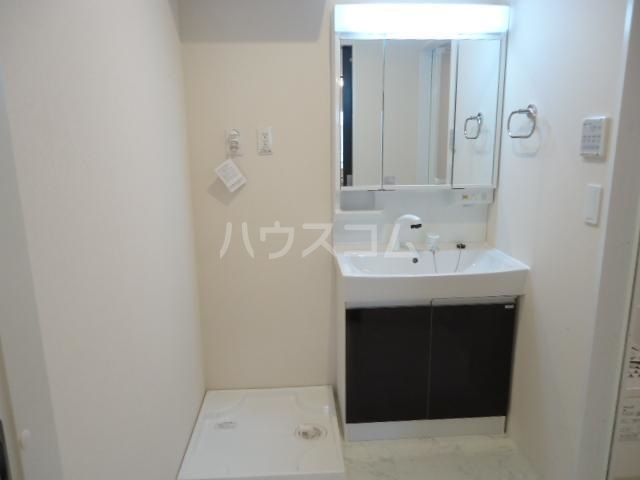 14/25 洗面