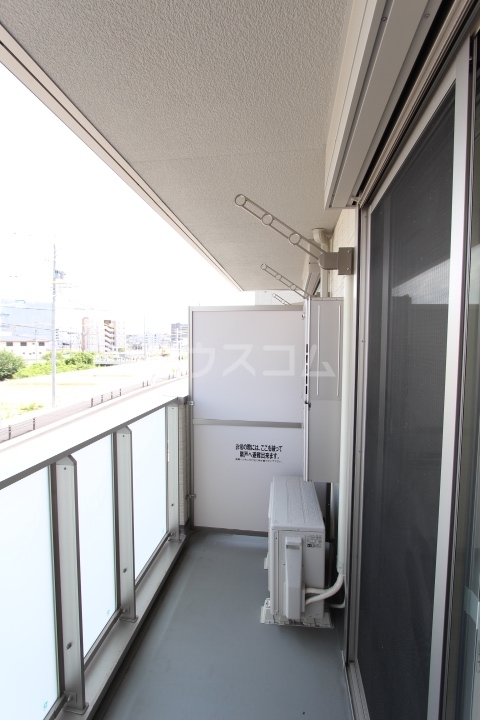 18/30 バルコニー