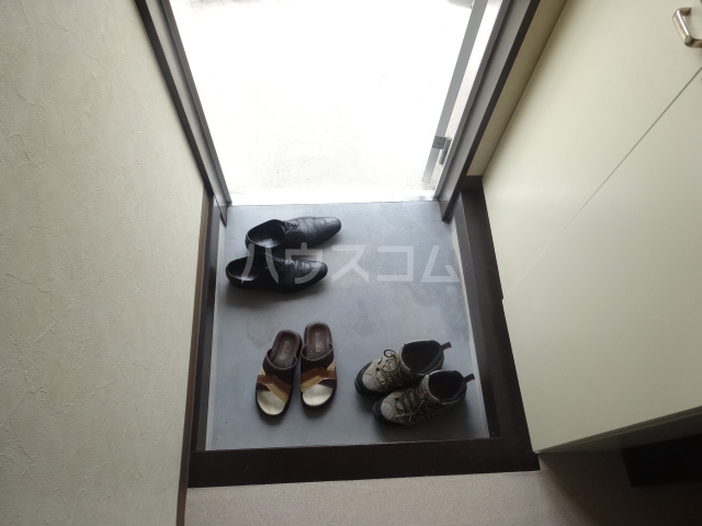 15/30 玄関