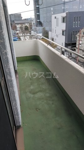 19/30 バルコニー