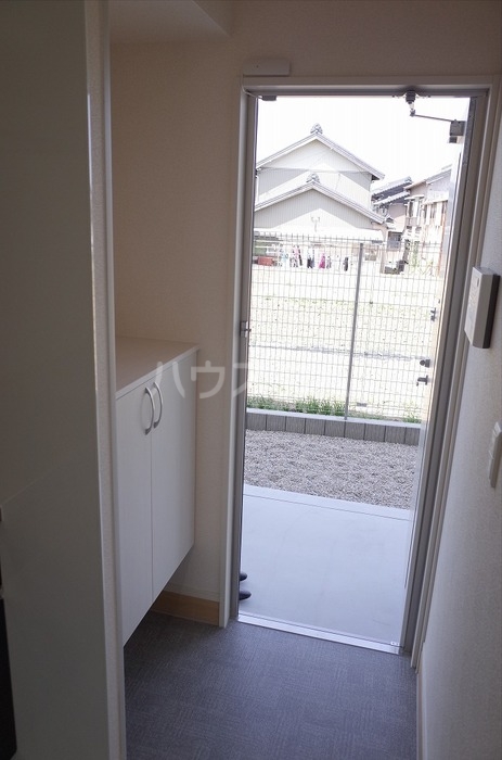 玄関