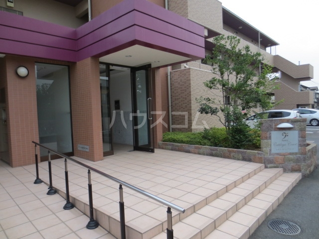 3/5 エントランス