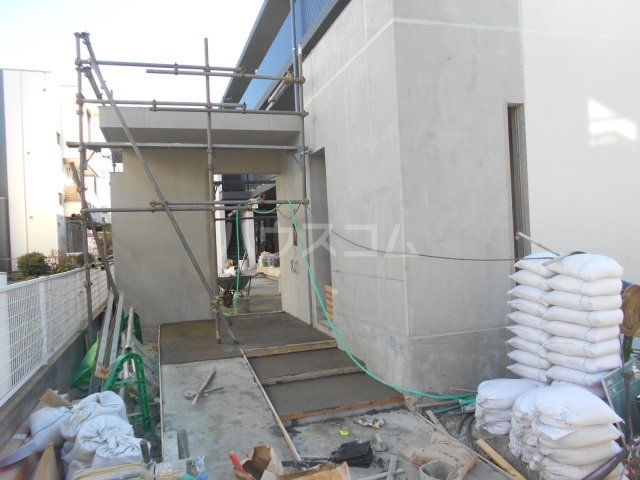 15/20 エントランス