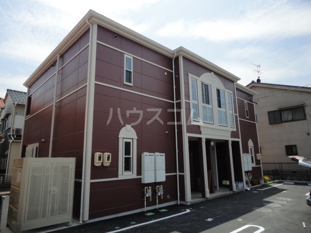 18/25 エントランス