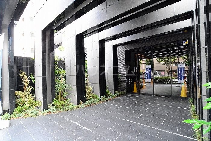 14/17 エントランス