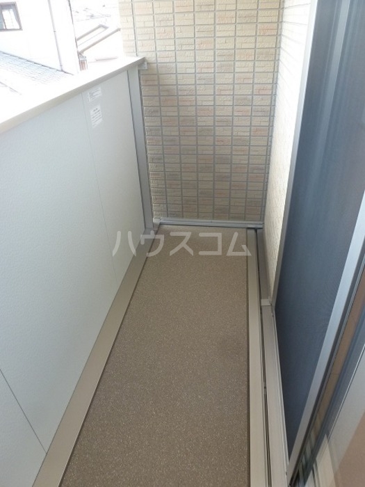 13/20 バルコニー