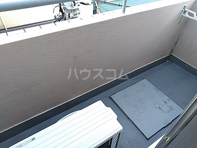 19/30 バルコニー