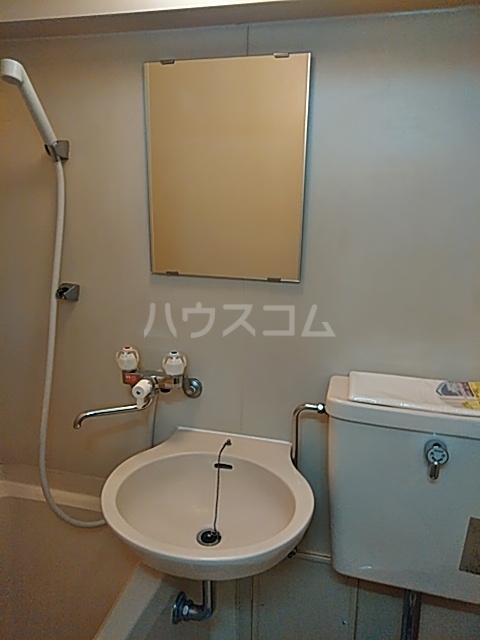 16/30 洗面