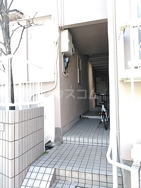 3/6 エントランス