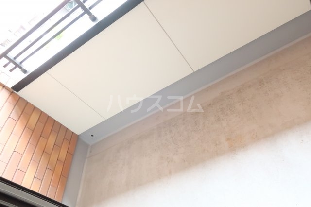 21/28 バルコニー