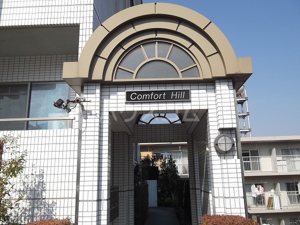 3/10 エントランス