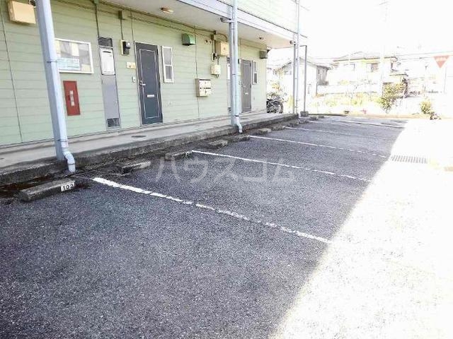 15/21 駐車場