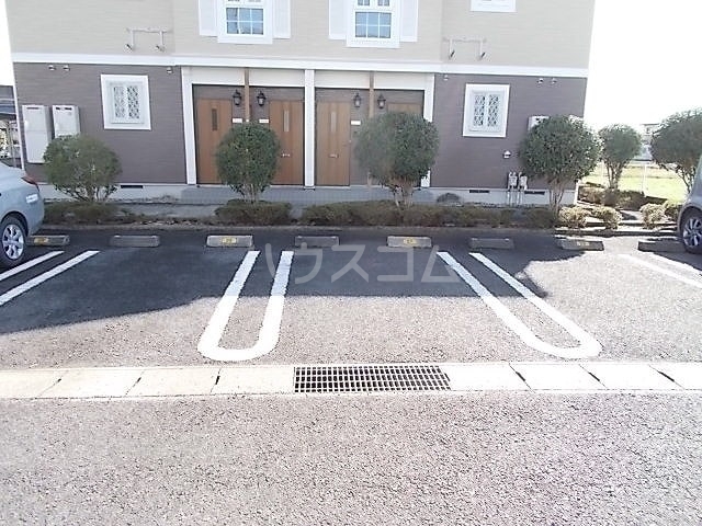 2/8 駐車場