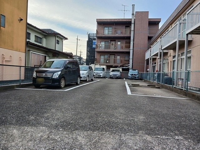 14/22 駐車場
