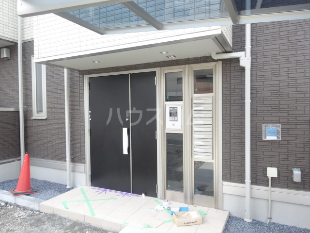 19/25 エントランス