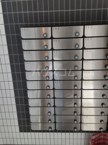 17/22 エントランス