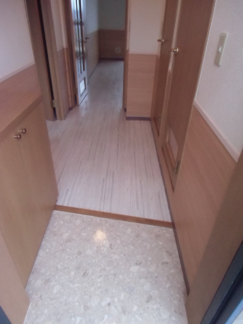 8/25 玄関