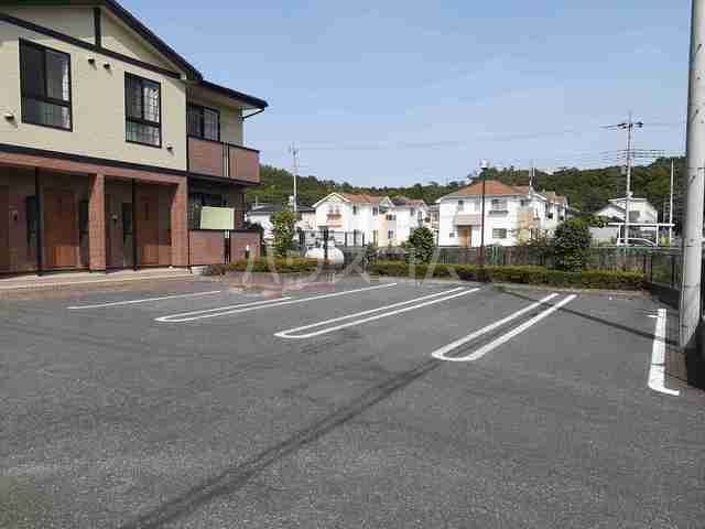 14/20 駐車場