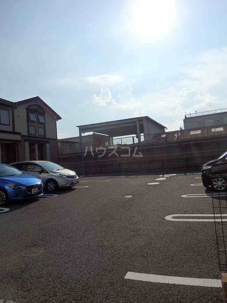 15/24 駐車場
