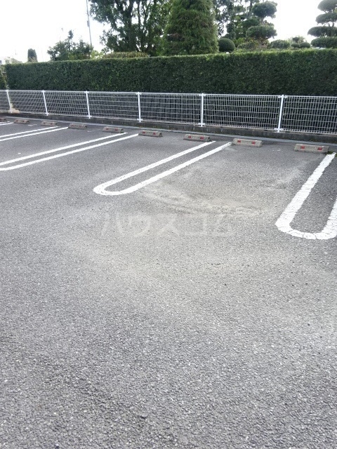 14/20 駐車場