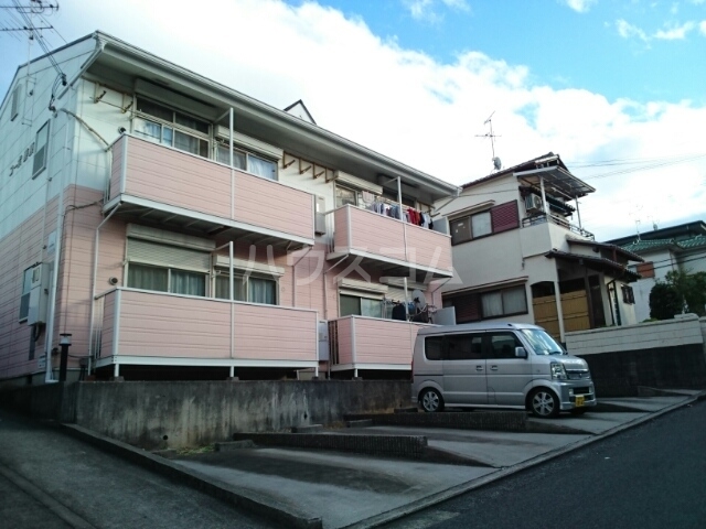 14/20 駐車場